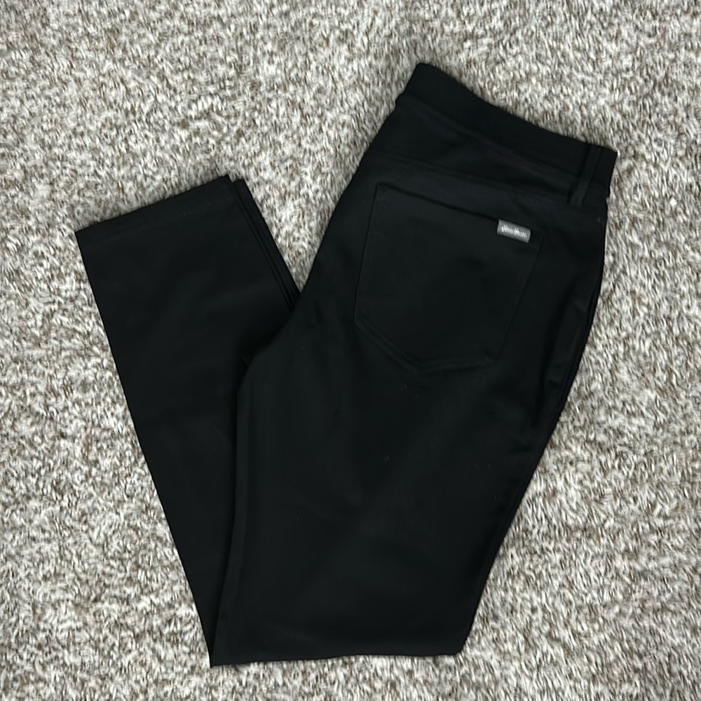 Women’s Eddie Bauer pull on jegging jeans